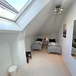 Fabryka Hostel Μπέργκεν