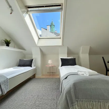 Fabryka بيت شباب