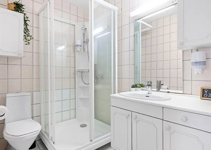 Fabryka Hostel Μπέργκεν