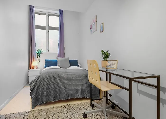 Fabryka Hostel Μπέργκεν